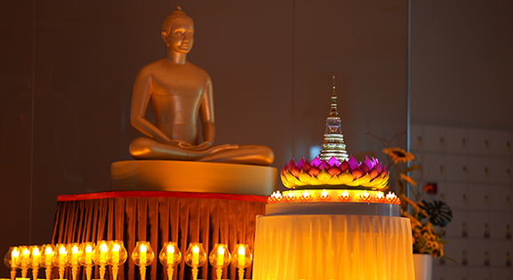 Light Offering to Buddha